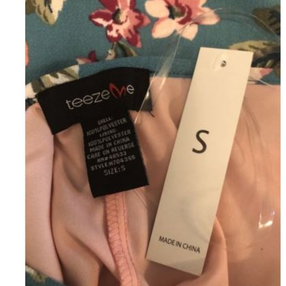 Teeze Me Floral Dress Teal Pink Flowy Boho VNeck - Picture 6 of 6